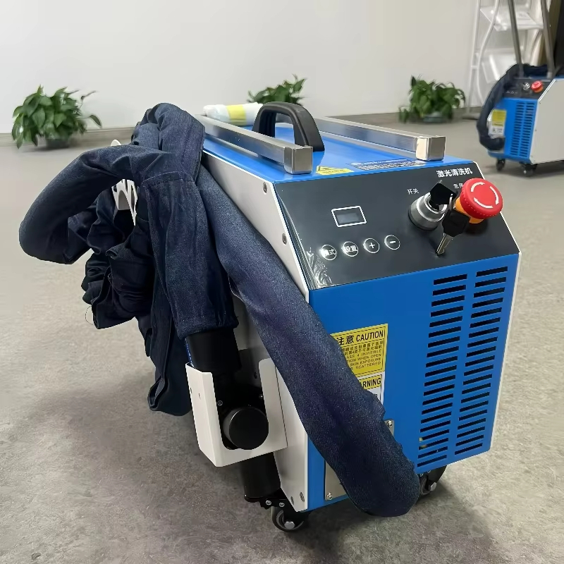 220V Pulsed Laser Cleaning Machine Handheld Laser Rust Removal for Rust Paint Oxide Oil Removal from Tire Molds